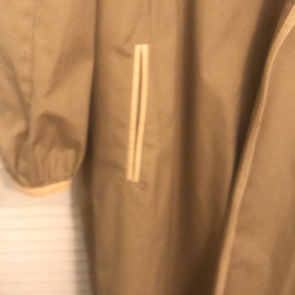 Reduced-RAINCHEETAS Vintage Khaki Raincoat EUC - Picture 5 of 8